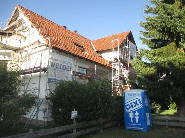 Solide kleine Wohnung mit Garage in ruhiger Lage aus der Versteigerung !