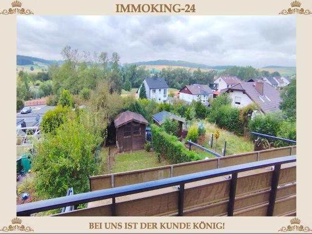 SOLIDES EINFAMILIENHAUS IN GUTER LAGE! + TRAUMAUSSICHT INKLUSIVE!