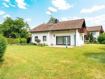 Solides und gepflegtes Einfamilienhaus