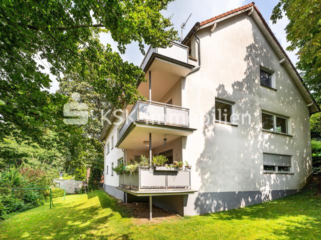 Solides 3 Familienhaus in Bergisch Gladbach Sand