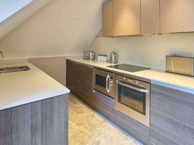 Solihull, B91 1QS, United Kingdom | 2 bed apartment for rent #135128255 | Rentberry