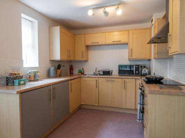 Solihull, B92 7JX, United Kingdom | 2 bed apartment for rent #104675757 | Rentberry