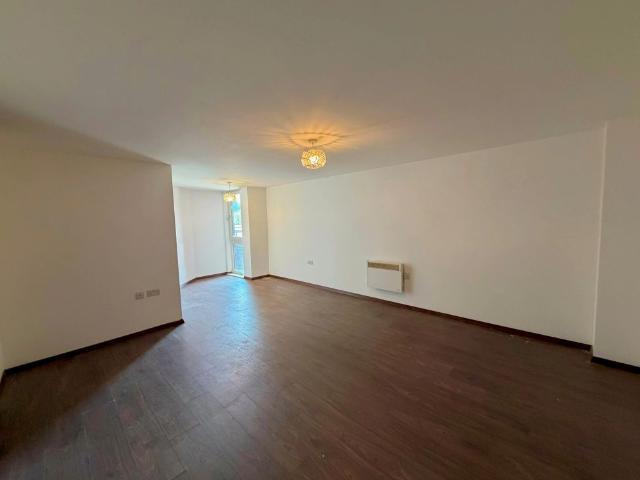 Solihull Heights, B26