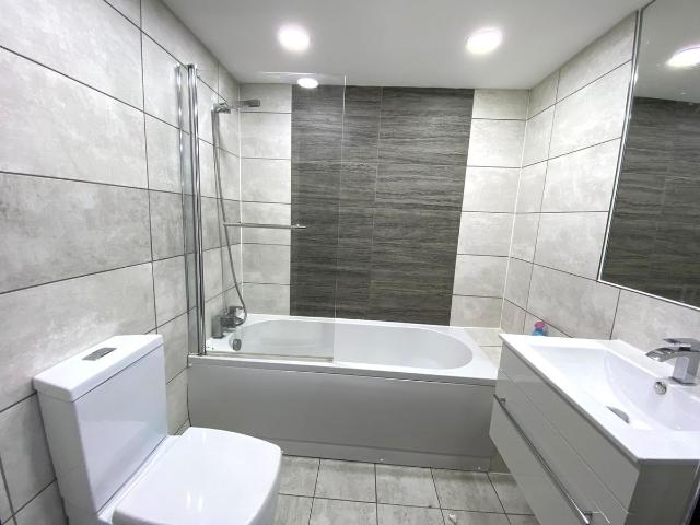 Solihull Heights, Birmingham B26, 1 bed flat to rent, £850 pcm | PrimeLocation