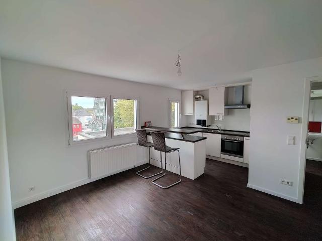 Solingen, sehr schöne 2,5 Zi. Dachgeschoss Wohnung