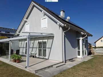 Haus kaufen in Sollenau - Terrasse