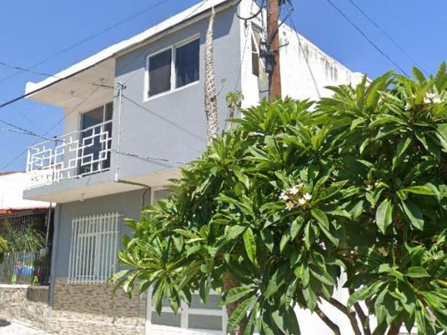 Solo para conocedores: Inmueble seleccionado con plusvalía garantizada EN CHAPALA JALISCO