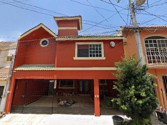 VENTA DE CASA EN PEDREGAL DE LA SILLA MONTERREY NUEVO LEON