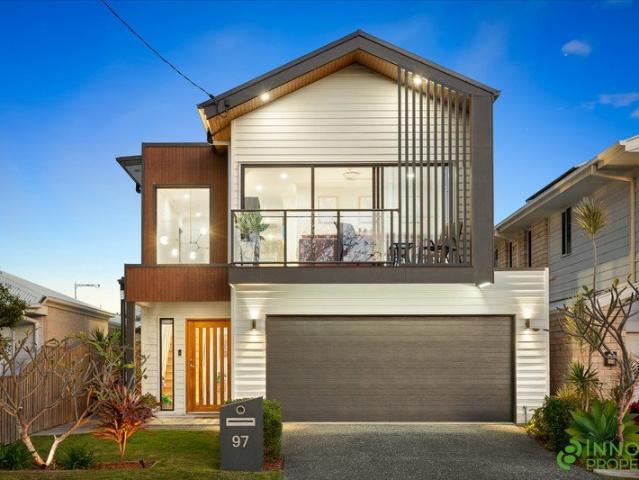 Sophisticated Near New Family Residence Offering Designer Luxury, Three Separate Living Areas & Exceptional Family Functionality
