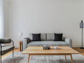 Sophisticated One Bedroom in Jardin des Plantes, Paris Amsterdam Apartments for Rent