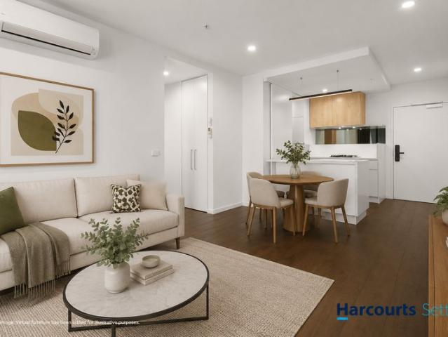 Sophisticated One Bedroom Living with Exceptional Indoor Outdoor Appeal