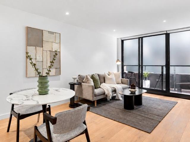 Sophisticated Apartment Living at Ettaro