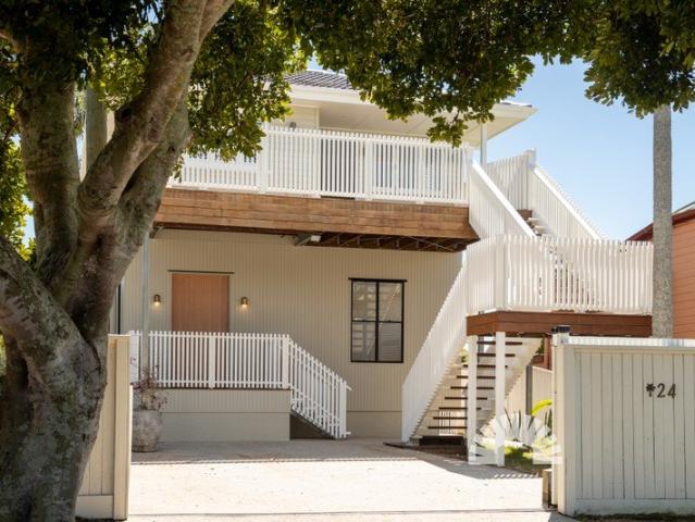 Sophisticated Bayside Living in a Beautifully Reimagined Sandgate Residence