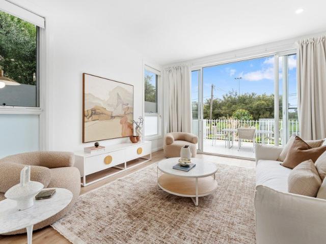 Sophisticated Brand New Living in the Heart of Caringbah