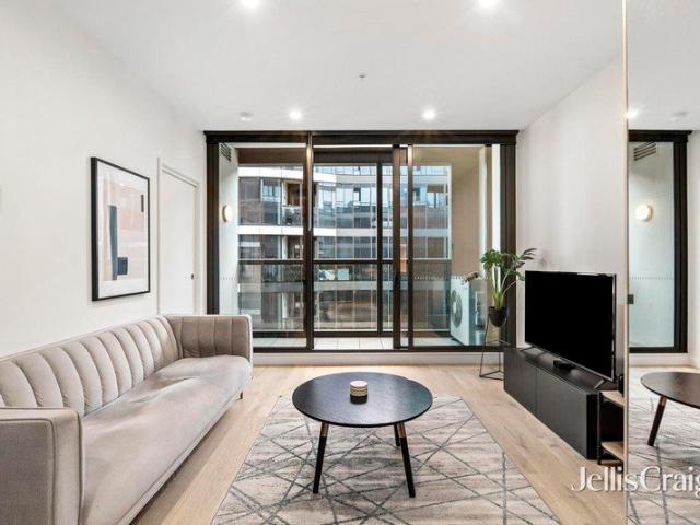 Sophisticated city living with premium amenities