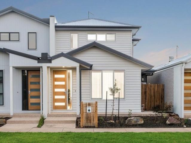 Sophisticated Coastal Design for a Premium Lifestyle on Their own Titles