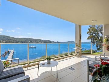 Sophisticated Coastal Living Overlooking the Waterways of Caroline Bay