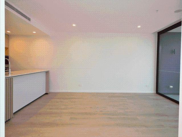 Sophisticated Coastal Living Bright & Spacious 2 Bedroom Apartment