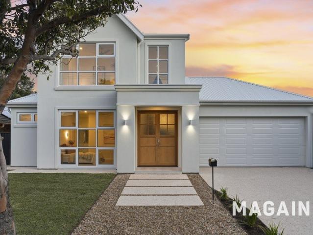 Sophisticated Coastal Luxury, Designed for Effortless Family Living