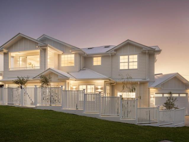 Sophisticated Contemporary Living in Coorparoo's Finest Pocket