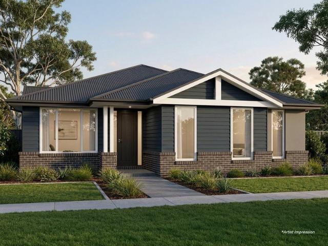 Sophisticated Design in the Heart of Drouin Fields