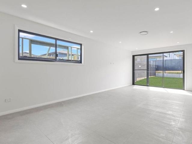 Sophisticated Double Story Family Living | Spacious 5 Bedroom Residence