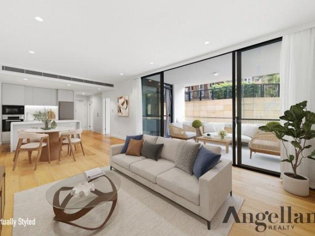 Sophisticated Executive Apartment in Upmarket Pymble Position