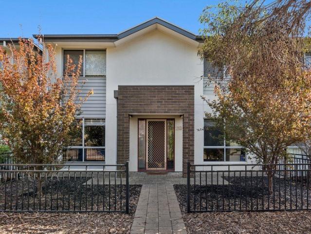 Sophisticated & Effortless Living in Andrews Farm