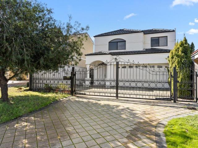 Sophisticated Family Home Premium Location Opposite Applecross Senior High School