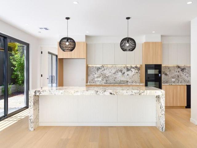 Sophisticated Family Living in Brighton East