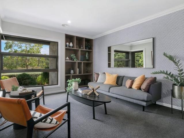Sophisticated Family Living in the Heart of Brooklyn Fields