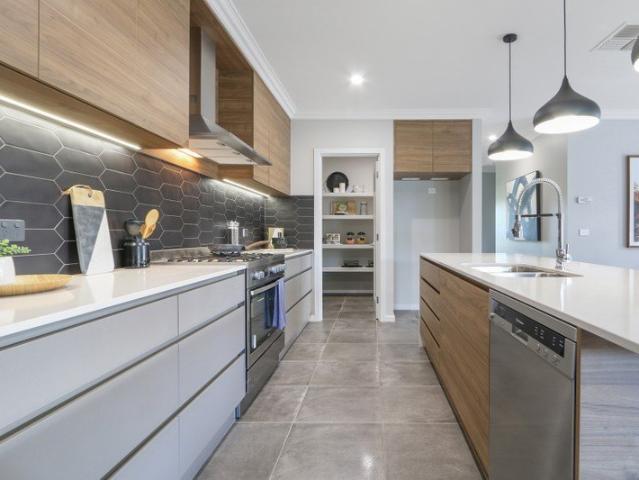 Sophisticated Family Living in the Heart of Brooklyn Fields
