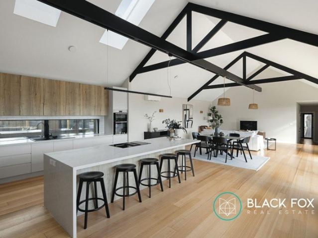 Sophisticated Family Living in the Ranelagh Estate