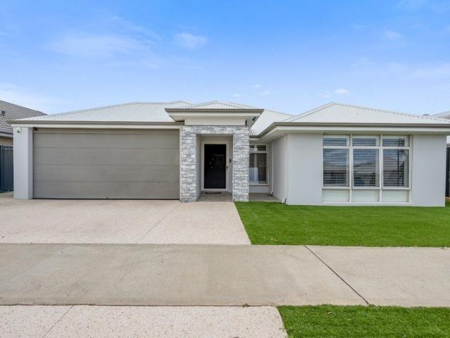 Sophisticated family living with every luxury already in place