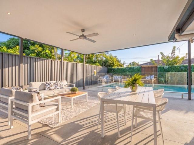 Sophisticated Family Living with Resort Style Entertaining