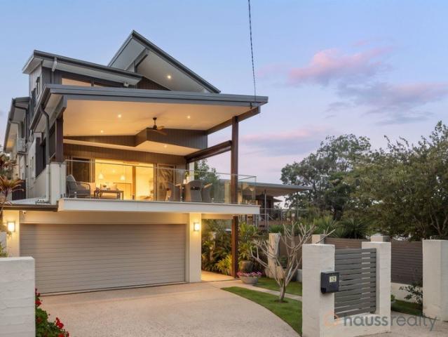 Sophisticated Family Living with Space, Separation & Leafy Outlooks