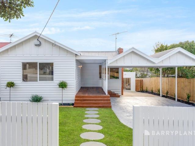Sophisticated Family Luxury in the Heart of Belmont