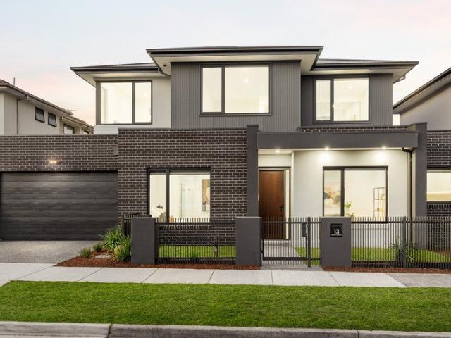 Sophisticated Family Luxury With Exceptional Space