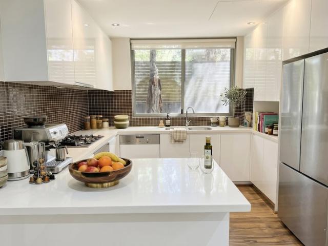 Sophisticated Garden Retreat in the Heart of Wahroonga