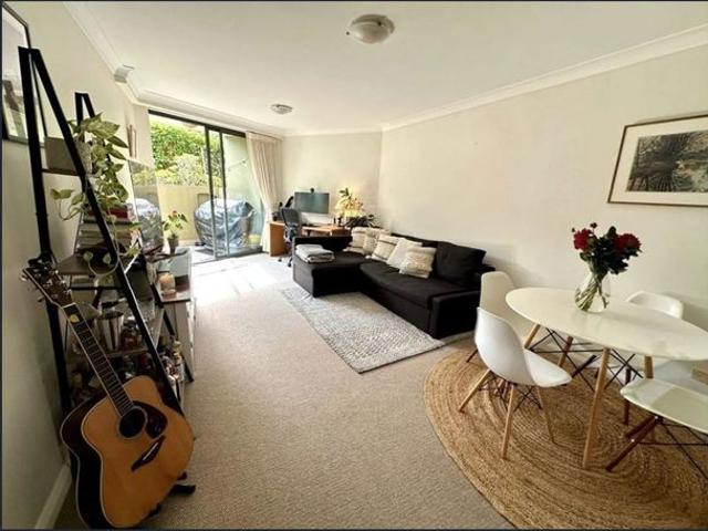 Sophisticated Haven In A Premium Lifestyle Enclave