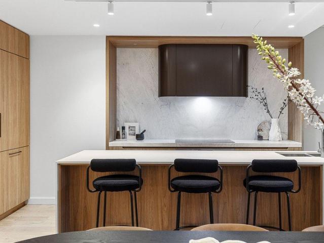 Sophisticated, House Sized Apartment
