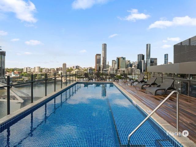 Sophisticated Inner City Living in the Prestigious Spice Apartments