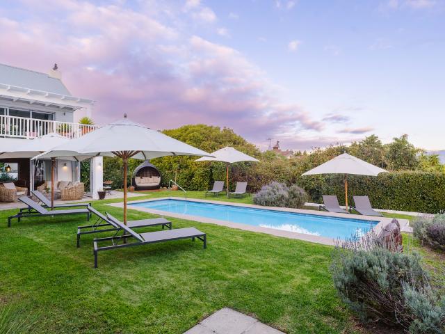 Sophisticated living with breathtaking views