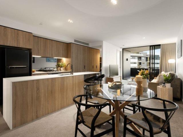Sophisticated Living with World Class Rooftop Amenities
