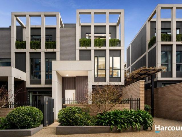 Sophisticated Living in the Heart of Moonee Ponds