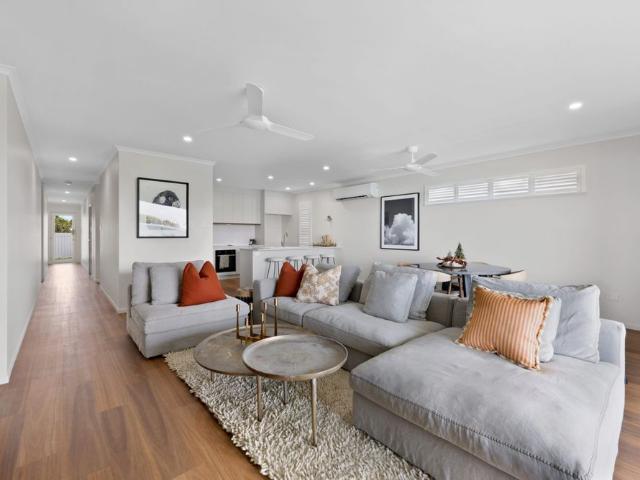 Sophisticated Living in Andergrove Lakes