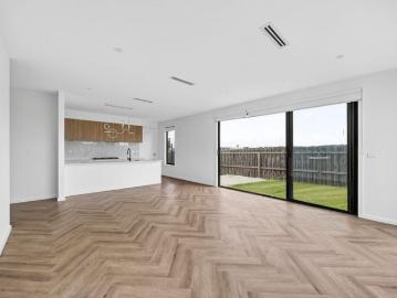 Sophisticated Living in Modern Home