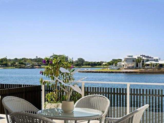 Sophisticated Living at Birtinya's Newest Waterfront Landmark