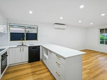 Sophisticated Renovated Home in Prime Geelong Location