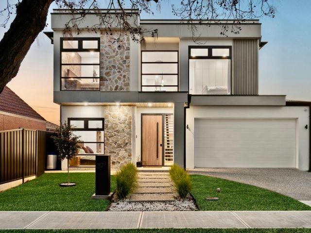 Sophisticated Style, Exceptional Space and Family Functionality with Designer Finishes